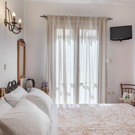 Iliada Hotel แอร์มูโปลี ภายนอก รูปภาพ