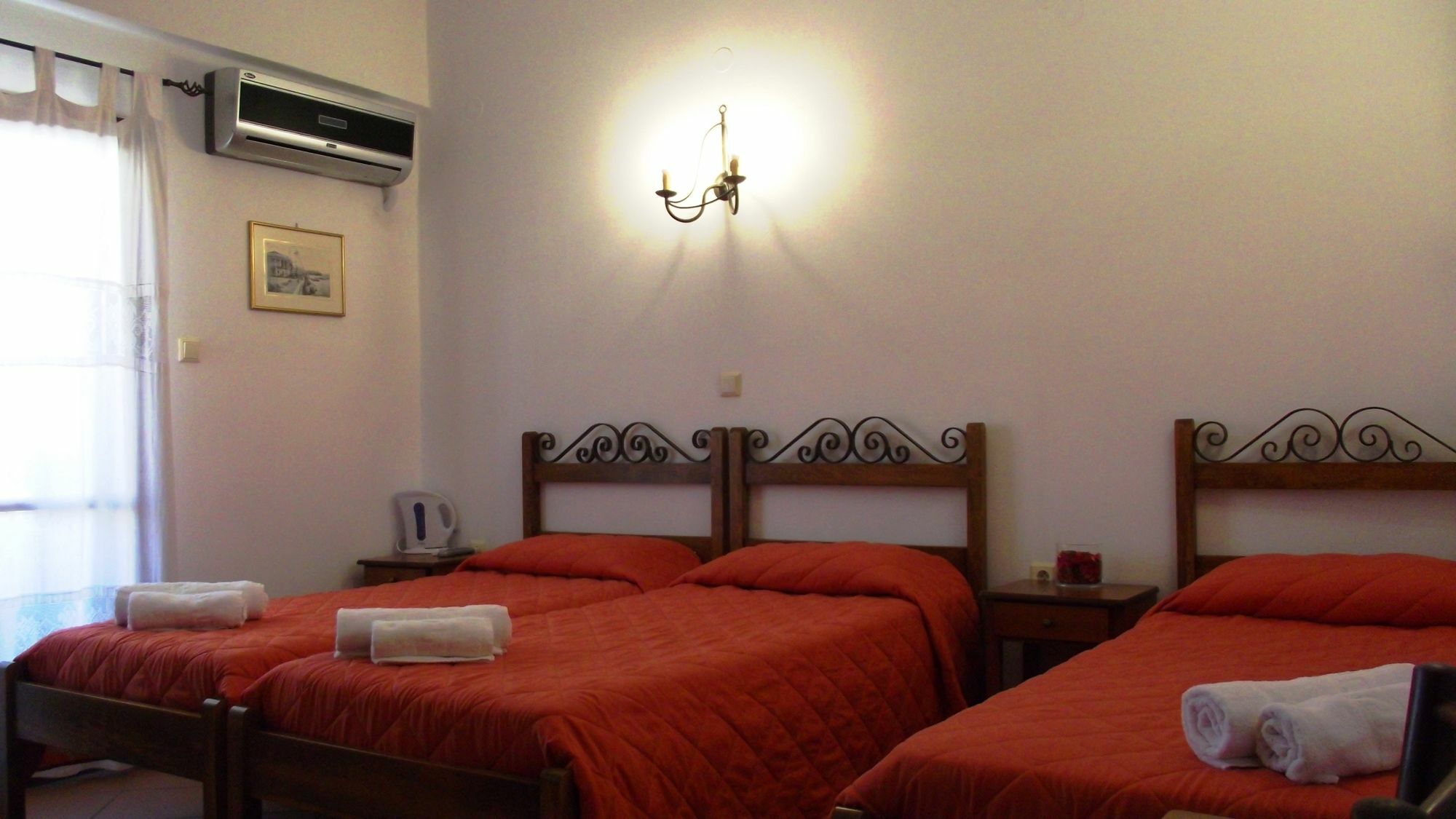 Iliada Hotel แอร์มูโปลี ภายนอก รูปภาพ