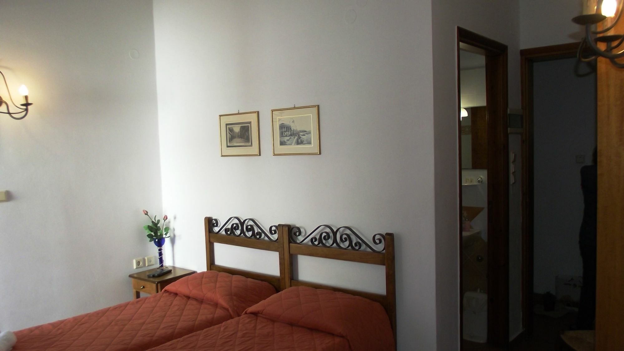 Iliada Hotel แอร์มูโปลี ภายนอก รูปภาพ